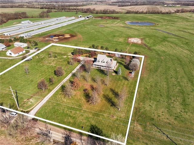 15649 Elm Branch Road, Windsor, MO 65360