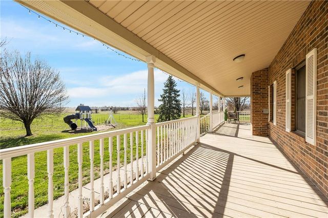 15649 Elm Branch Road, Windsor, MO 65360