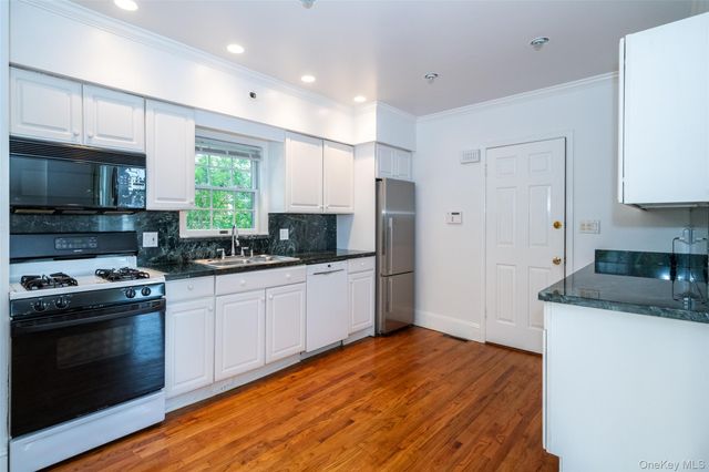 82 Clove Road, New Rochelle, NY 10801