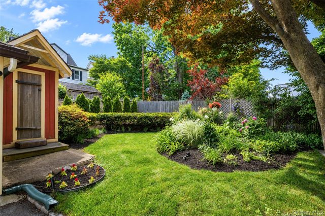82 Clove Road, New Rochelle, NY 10801