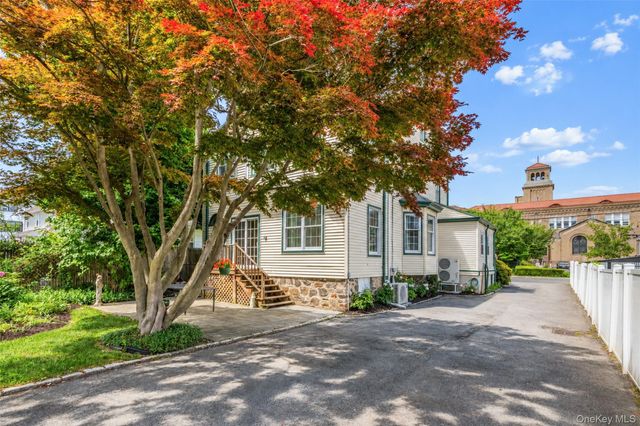 82 Clove Road, New Rochelle, NY 10801