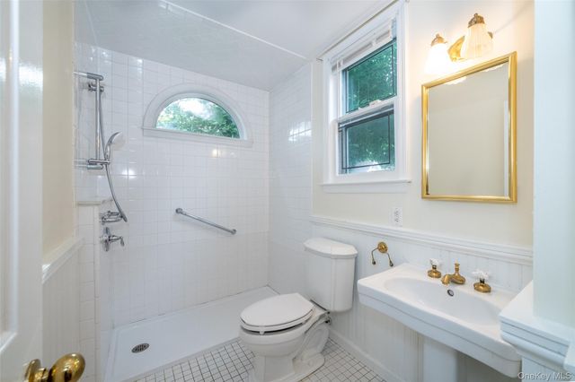 82 Clove Road, New Rochelle, NY 10801