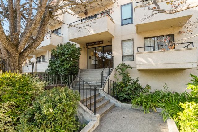 1500 Willow Avenue 301, Burlingame, CA 94010