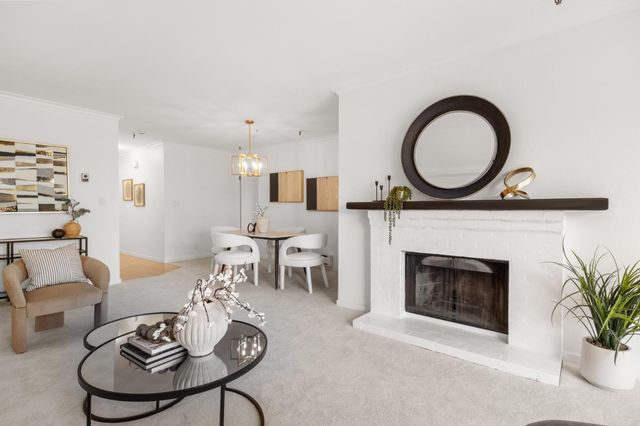 1500 Willow Avenue 301, Burlingame, CA 94010