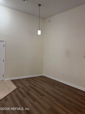 1418 MANOTAK POINT Drive 201, Jacksonville, FL 32210