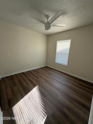 1418 MANOTAK POINT Drive 201, Jacksonville, FL 32210