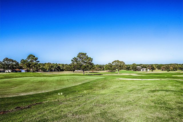 14 Westwood Drive W, Trinity, TX 75862