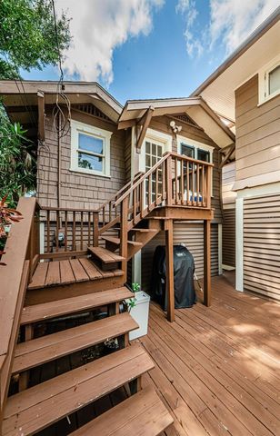 620 EARLE AVENUE N, St Petersburg, FL 33705