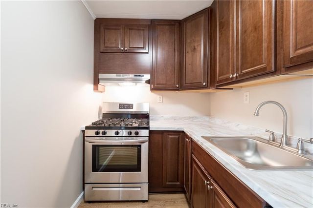 1005 Woodrow Ave Apt 2C, Norfolk, VA 23507