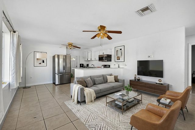 1216 C Road, Loxahatchee Groves, FL 33470