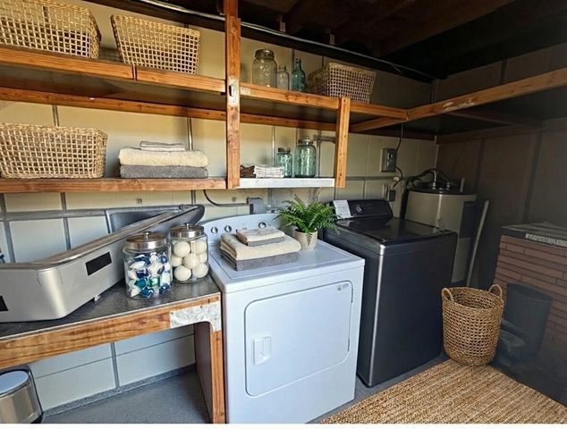 1216 C Road, Loxahatchee Groves, FL 33470