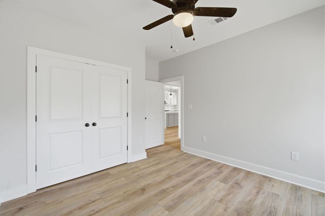 5 Eric Nobles Ln., Sumrall, MS 39482