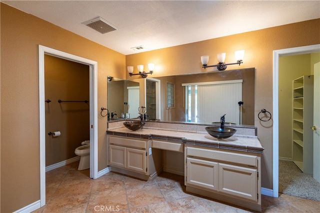 16728 Shirwaun, Apple Valley, CA 92307