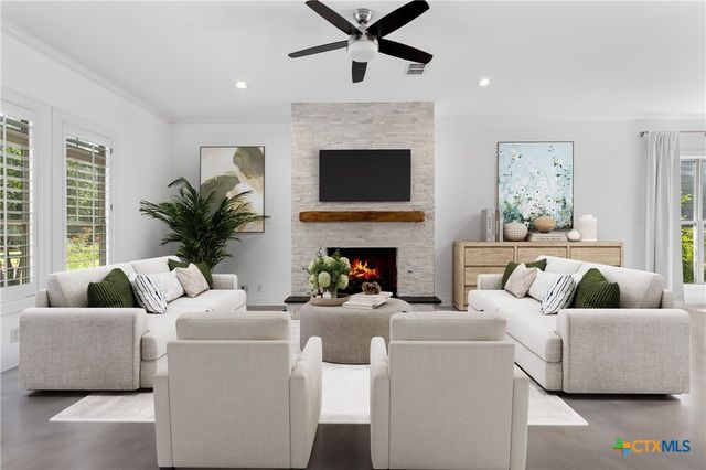 613 Springs Nursery, New Braunfels, TX 78130