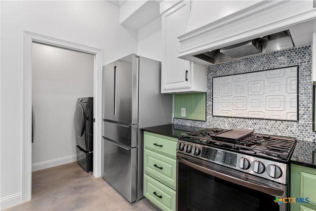 613 Springs Nursery, New Braunfels, TX 78130