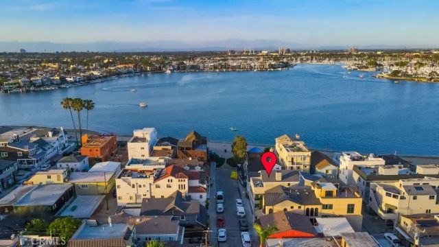 58 66th Place, Long Beach, CA 90803