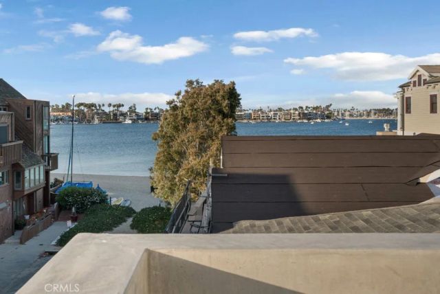 58 66th Place, Long Beach, CA 90803