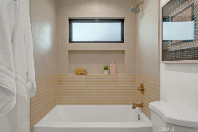 58 66th Place, Long Beach, CA 90803