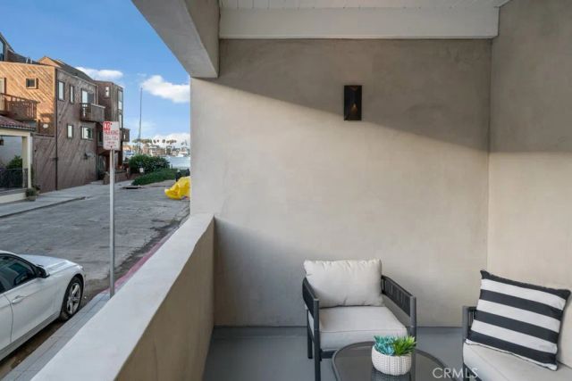 58 66th Place, Long Beach, CA 90803
