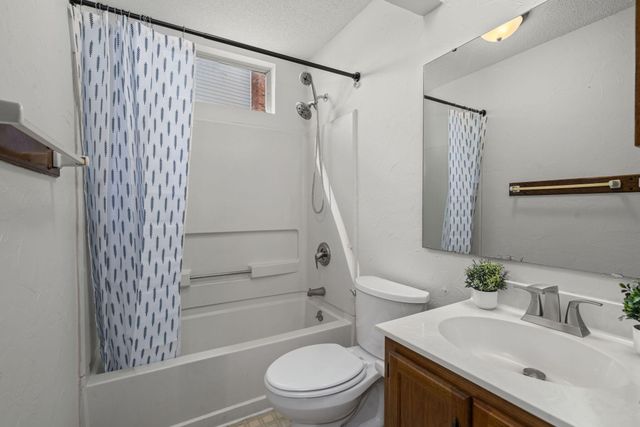 4714 Cotillion Drive, North Charleston, SC 29420