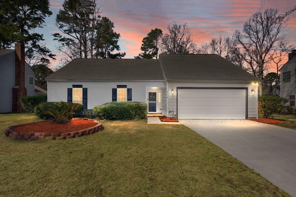 4714 Cotillion Drive, North Charleston, SC 29420