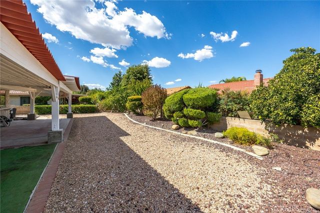 2080 Silver Oak, Hemet, CA 92545