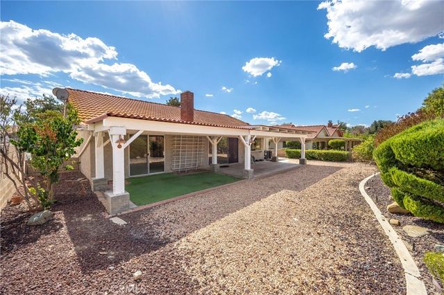 2080 Silver Oak, Hemet, CA 92545