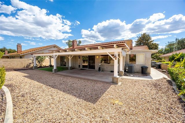 2080 Silver Oak, Hemet, CA 92545