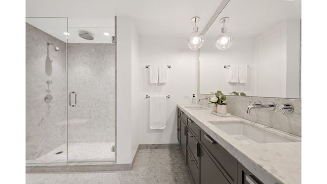 405 E 63RD Street 12CE, New York City, NY 10065