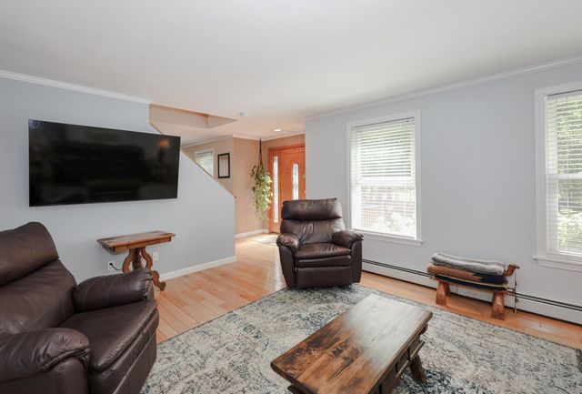 20 Purington Lane, Hampton, NH 03842