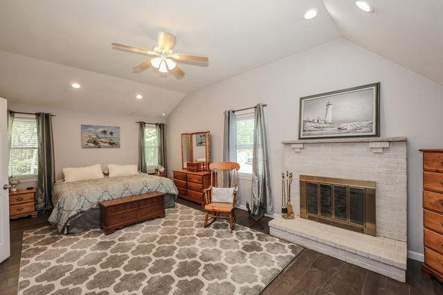 20 Purington Lane, Hampton, NH 03842