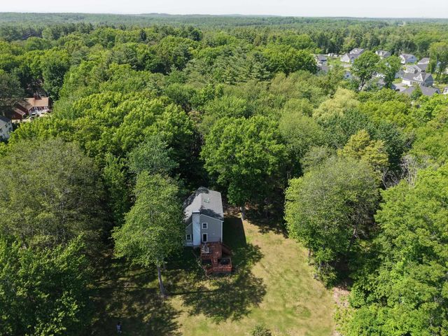 20 Purington Lane, Hampton, NH 03842