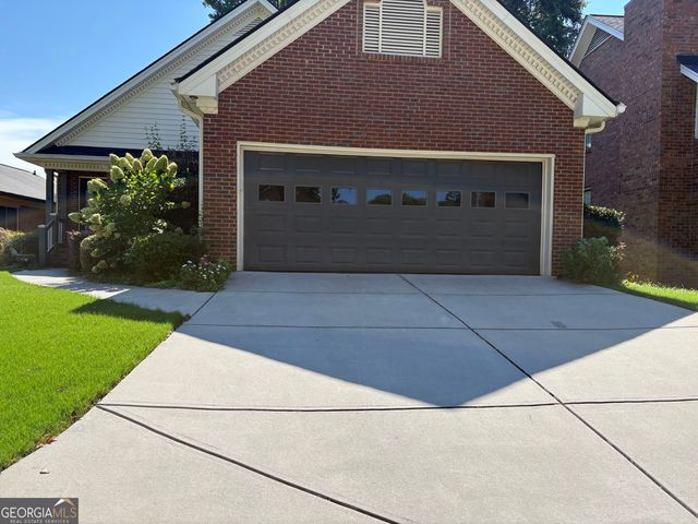 1224 Hunters Drive, Stone Mountain, GA 30083