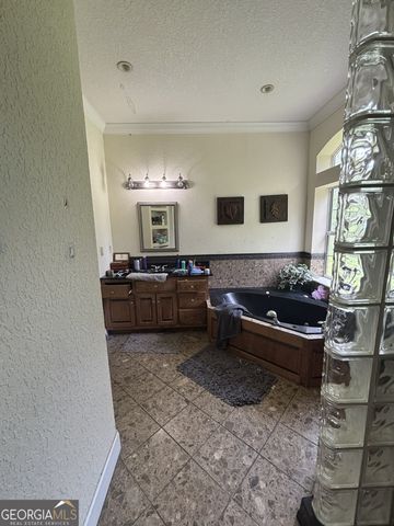 238 Winchester Drive, Douglas, GA 31535