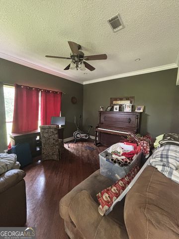 238 Winchester Drive, Douglas, GA 31535