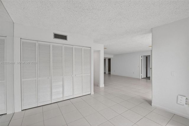 4230 Deste Court 107, Lake Worth, FL 33467