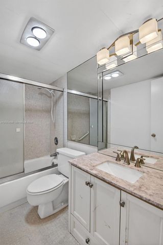 4230 Deste Court 107, Lake Worth, FL 33467