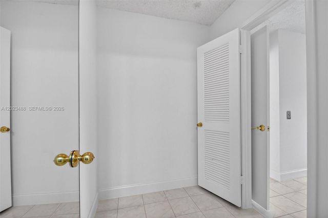 4230 Deste Court 107, Lake Worth, FL 33467