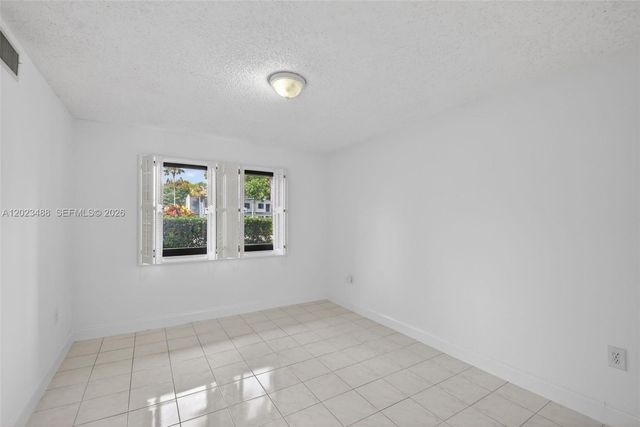 4230 Deste Court 107, Lake Worth, FL 33467