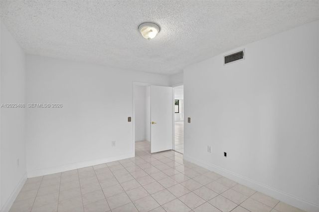 4230 Deste Court 107, Lake Worth, FL 33467
