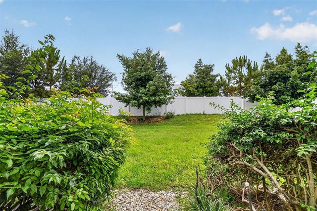 4230 Deste Court 107, Lake Worth, FL 33467