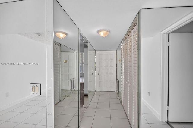 4230 Deste Court 107, Lake Worth, FL 33467