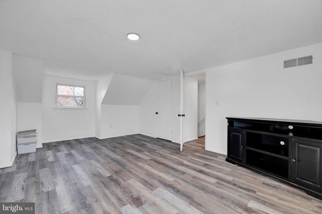 21 TIMBER, Mechanicsburg, PA 17050