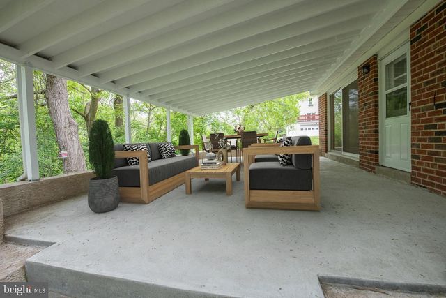 117 MARY WATERS FORD RD, Bala Cynwyd, PA 19004