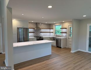 117 MARY WATERS FORD RD, Bala Cynwyd, PA 19004