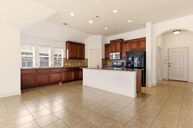 1108 Longhorn, Aubrey, TX 76227