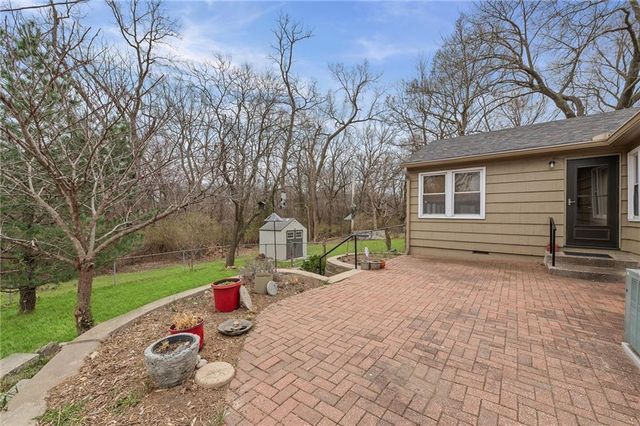 5305 N Cypress Avenue, Kansas City, MO 64119