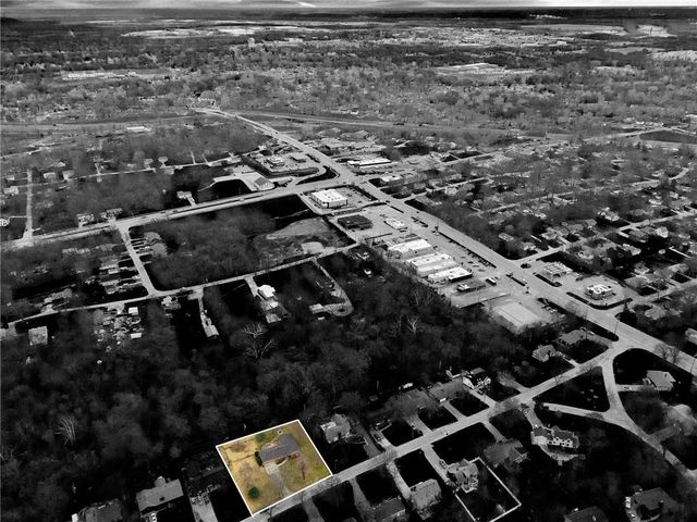 5305 N Cypress Avenue, Kansas City, MO 64119