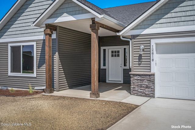 6731 W PLANT LN, Rathdrum, ID 83858