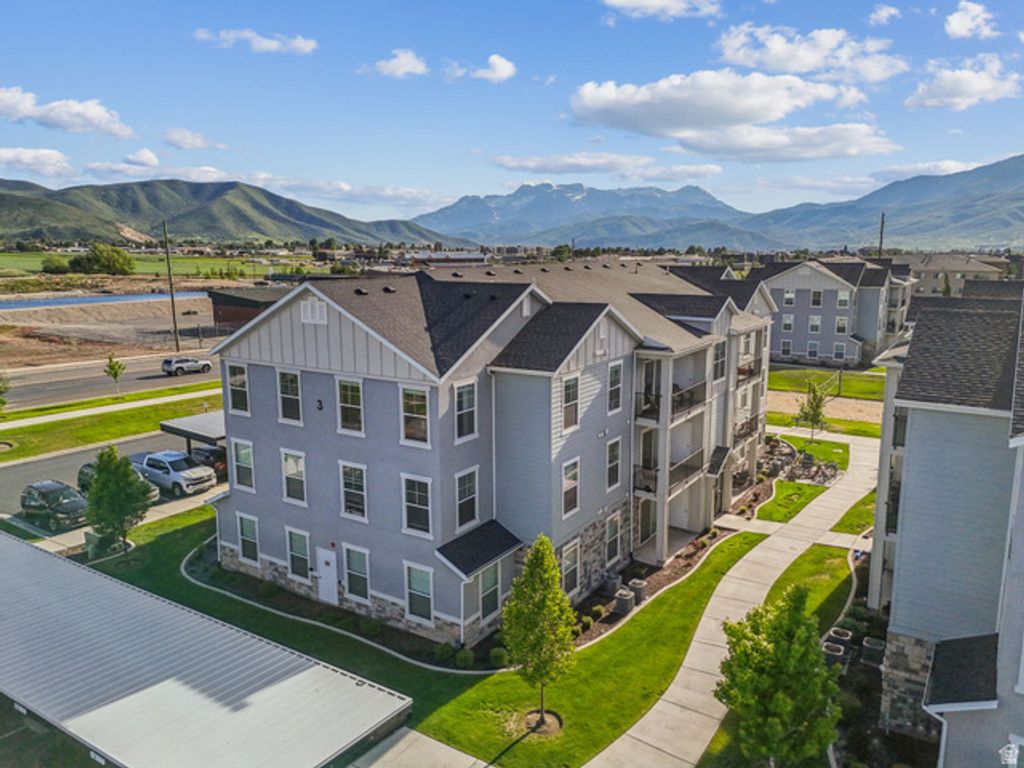 Image 2 of property listing at 1128 S 820 E #3301, Heber City, UT 84032